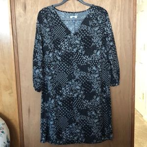 Old Navy black patterned dress